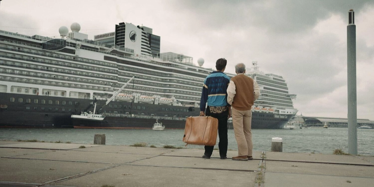 Docs: Tussen Wal en Schip – Geruisloos Indisch